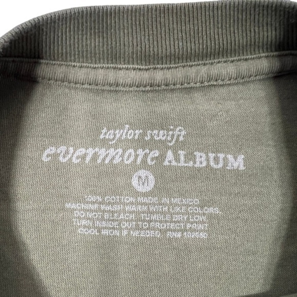 Taylor Swift Evermore Album Long Sleeve T-Shirt Forest Green Ombre Sz Medium - Picture 3 of 9